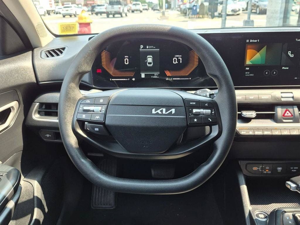 Used 2025 Red Kia LXS image 13