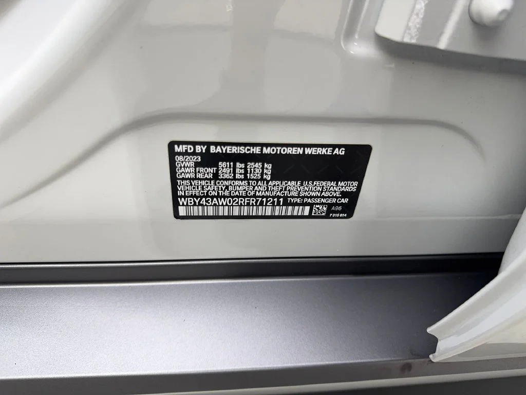 Used 2024 White BMW eDrive35 image 92