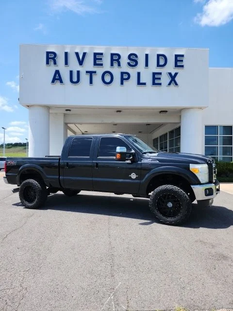 2012 Ford F-250 Lariat 4x4 Crew Cab 156 in's photo