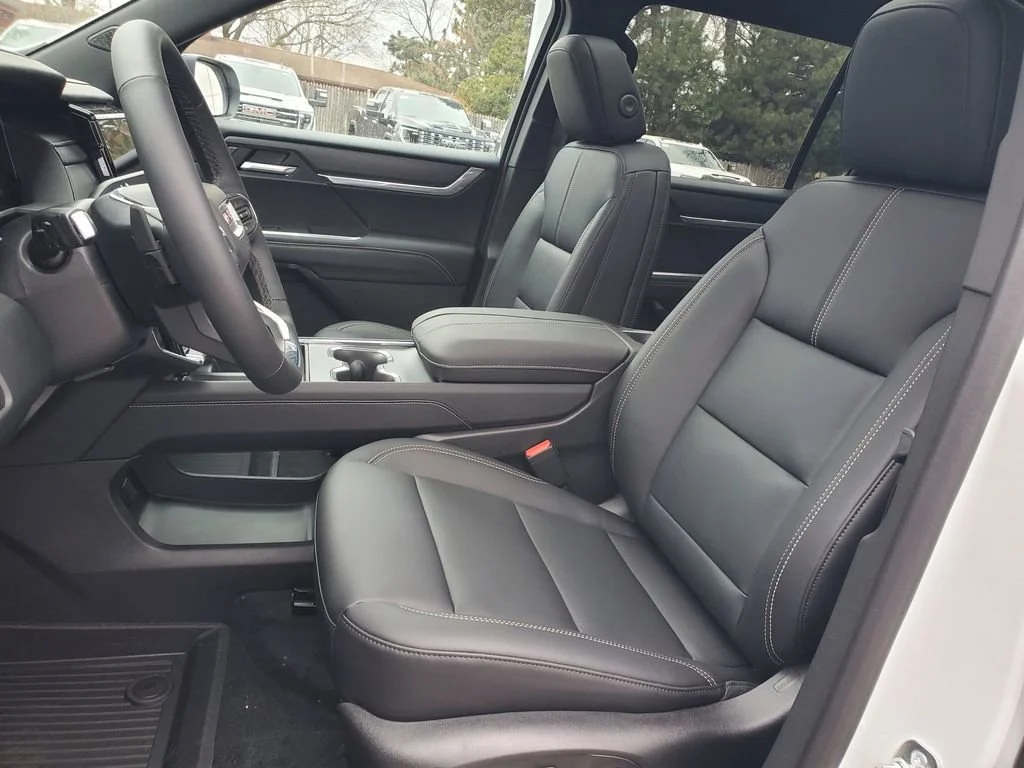 2026 GMC Acadia Elevation - Photo 7