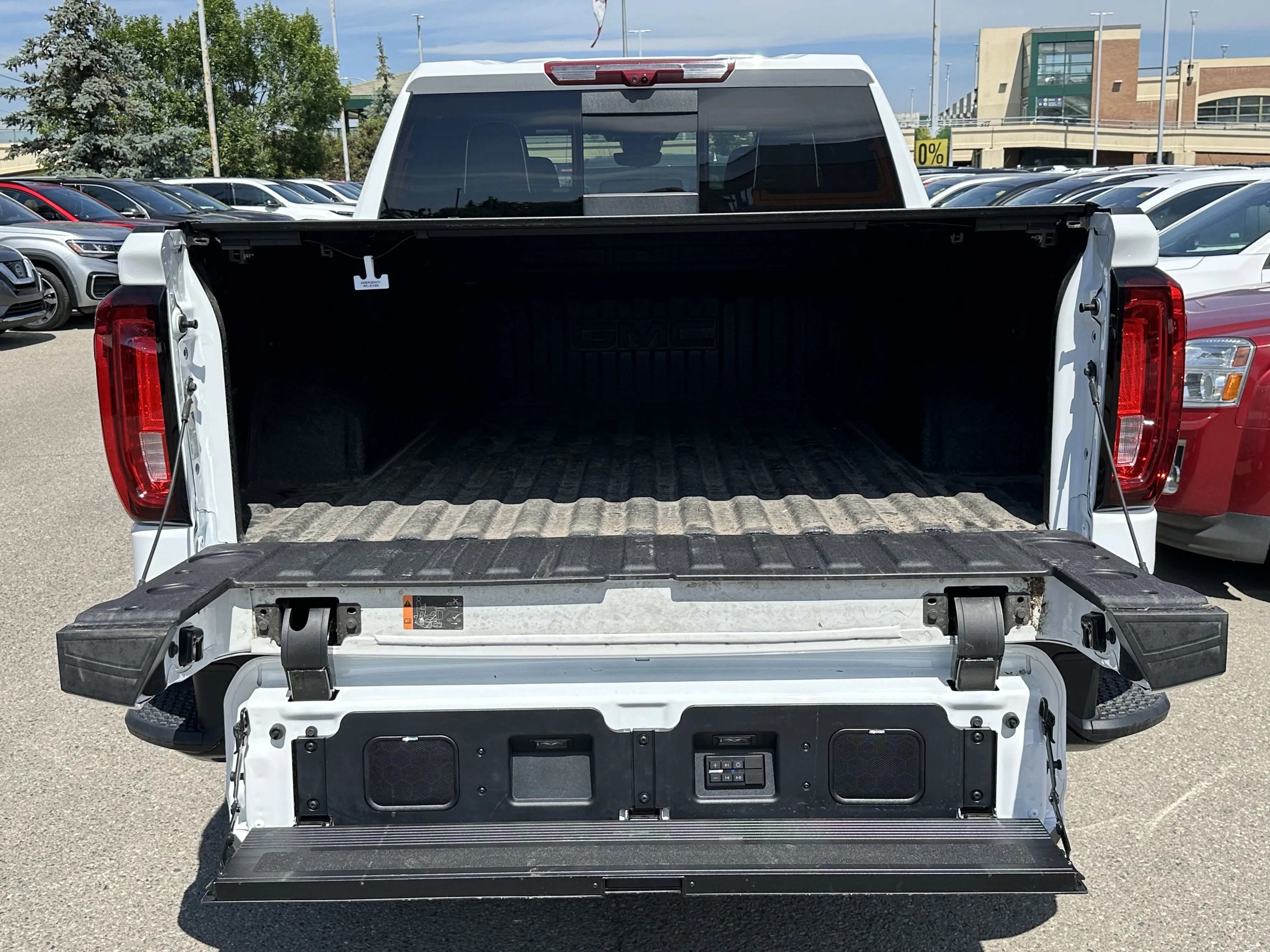New 2026 Summit White GMC AT4X image 9
