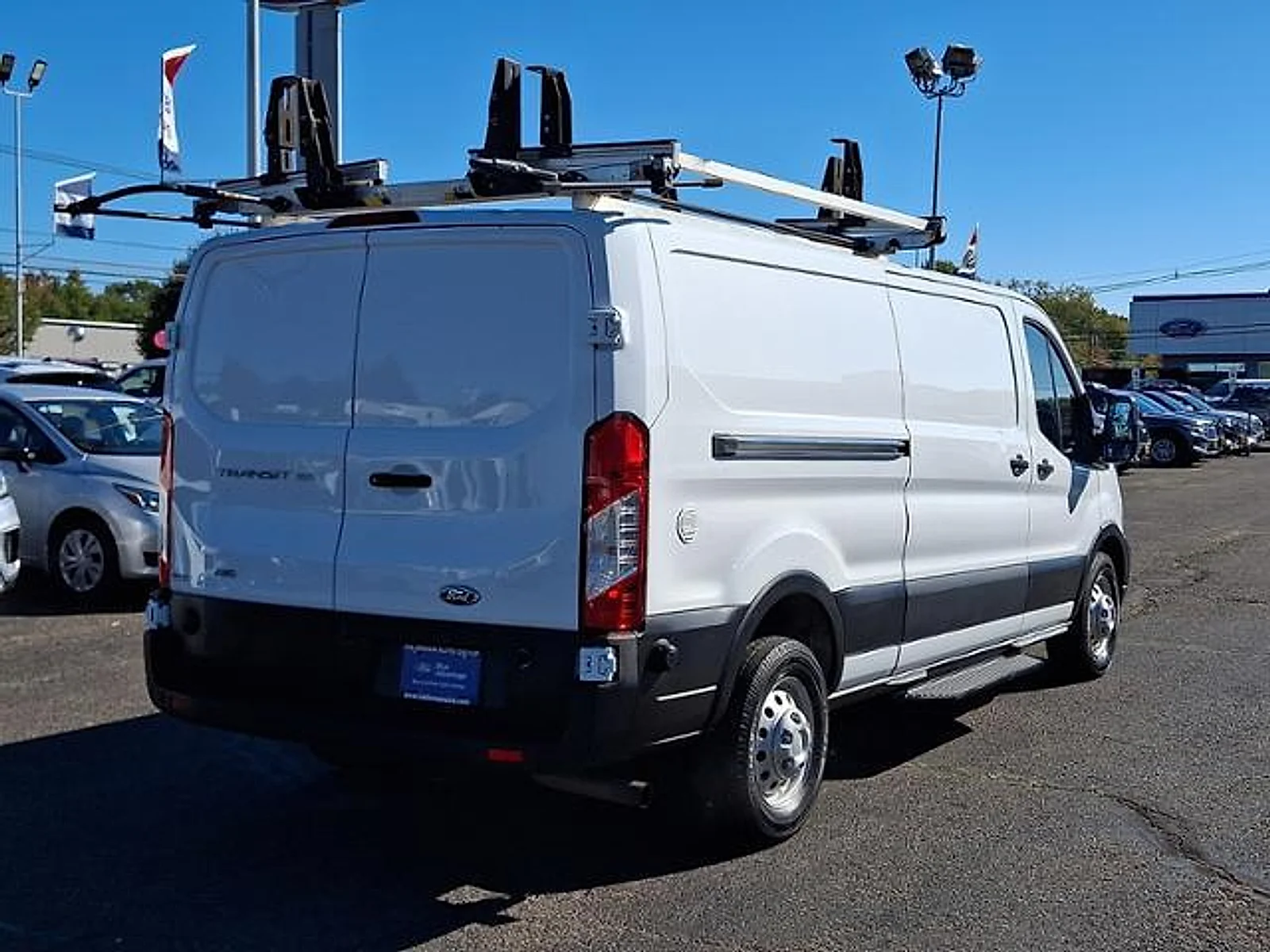 Used 2020 Oxford White Ford Base image 6