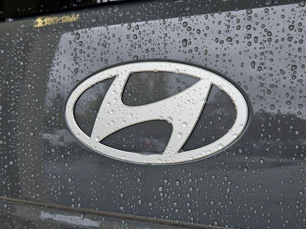 New 2026 Gray Hyundai SEL AWD image 28