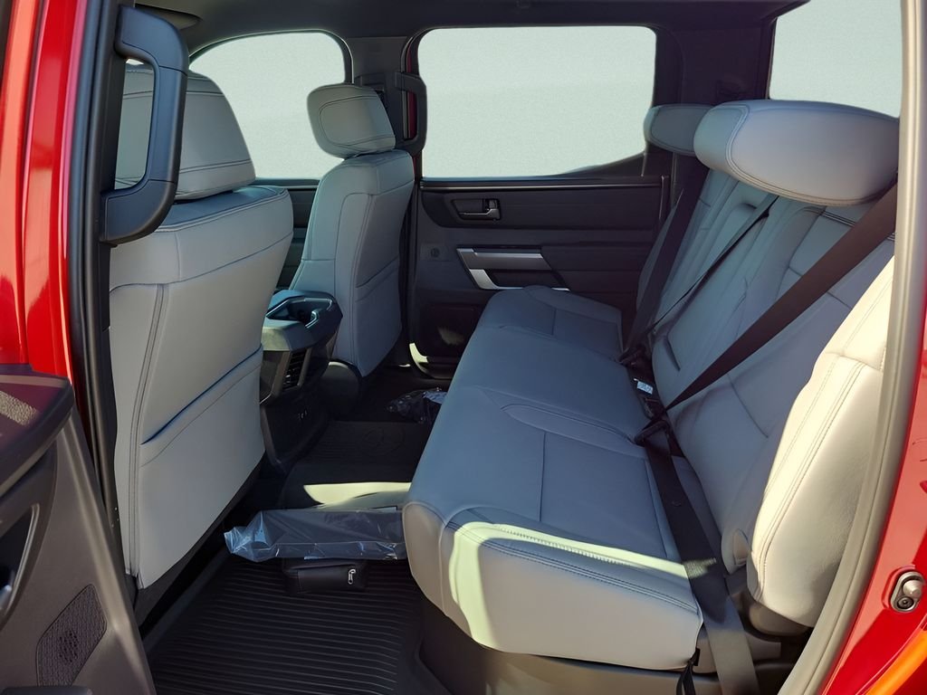 2026 Toyota Tundra SR5 - Photo 23