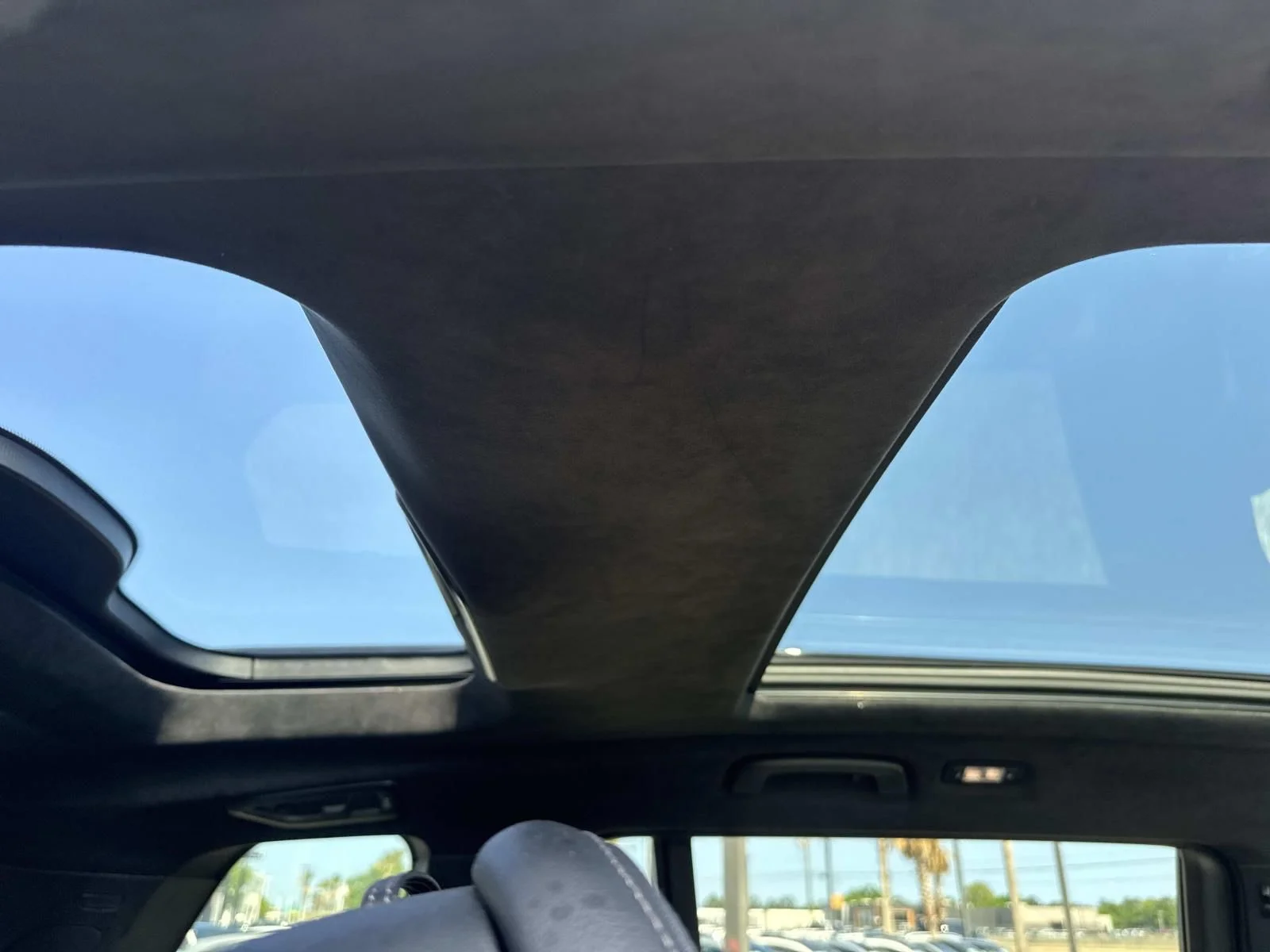 2022 BMW X7 40i - Photo 11