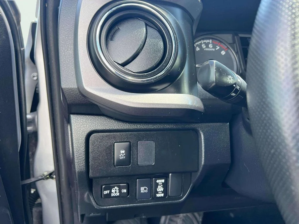 2020 Toyota Tacoma TRD Sport - Photo 15