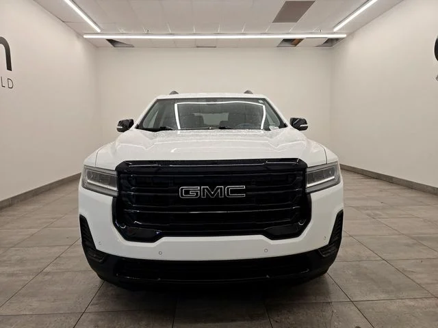 Used 2023 Summit White GMC SLE image 8