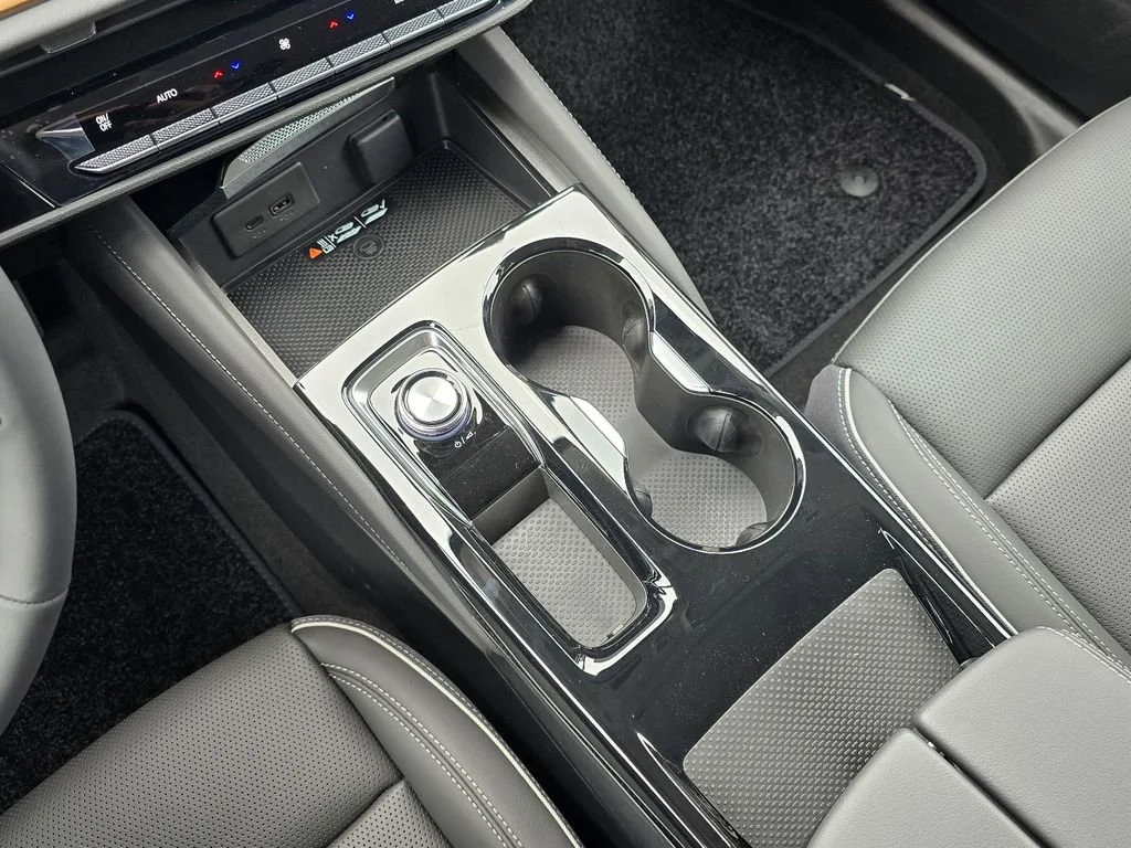2026 Buick Envision Avenir - Photo 25