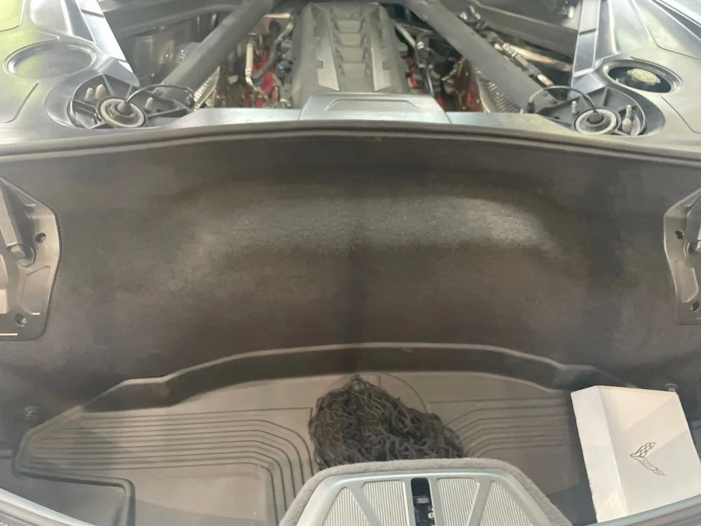 Used 2023 White Chevrolet Stingray image 17
