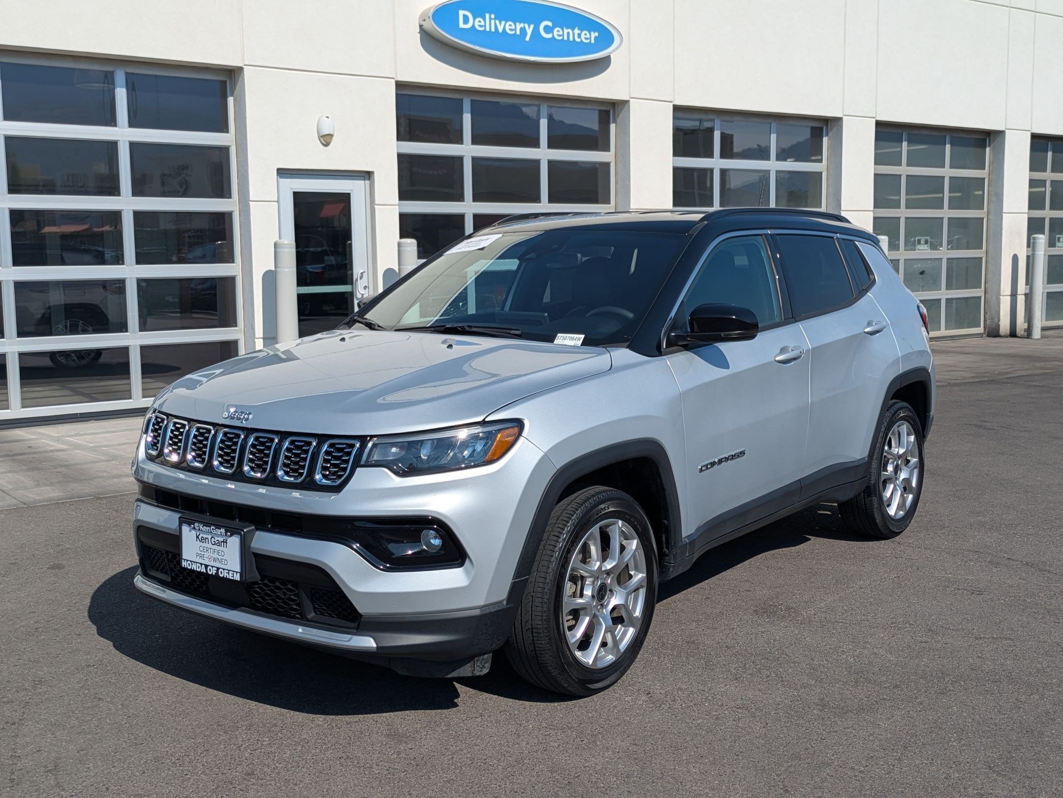 2025 Jeep Compass Limited - Photo 9