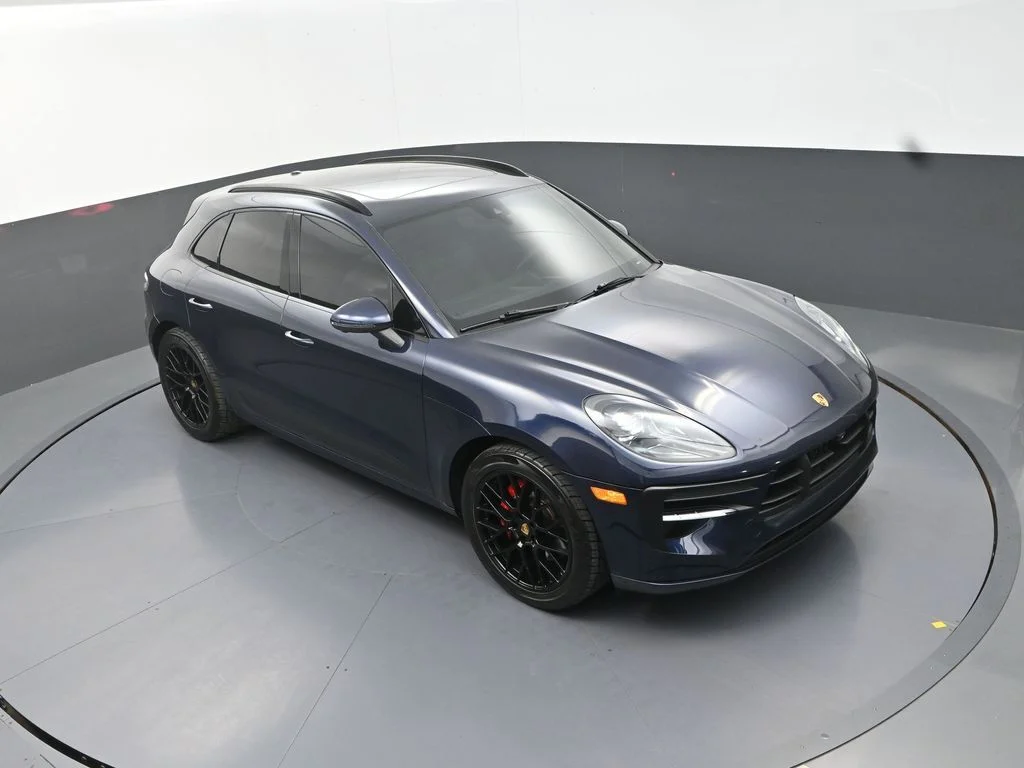 Used 2021  Porsche GTS image 13