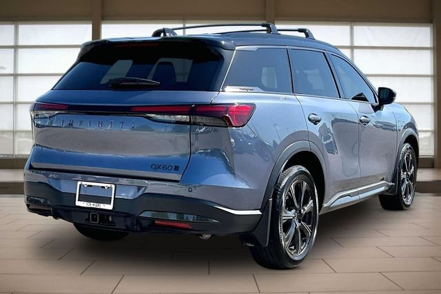 Used 2026 Blue INFINITI Autograph image 2