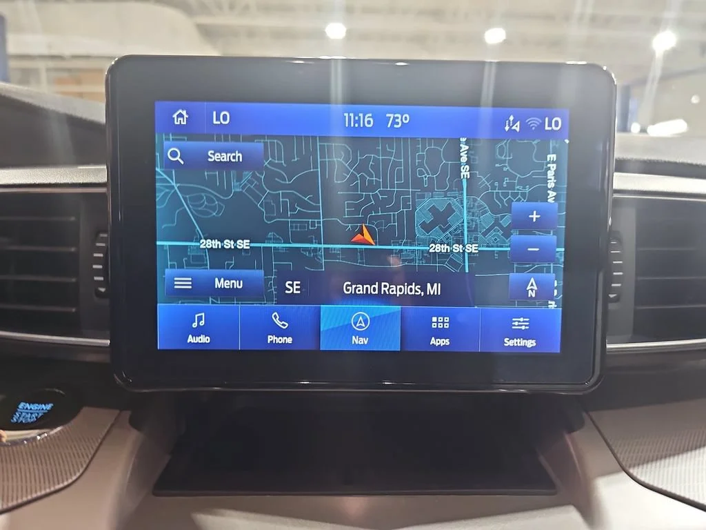 Used 2022 Red Ford XLT image 30