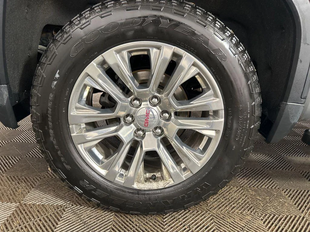 Used 2020 Steel Metallic GMC Denali image 3