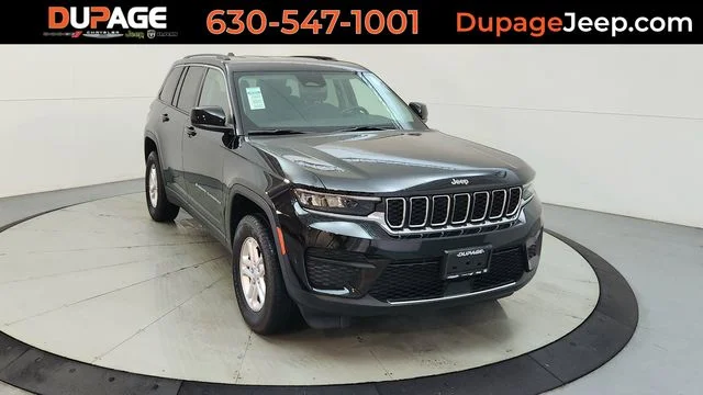 Used 2023 Black Jeep Laredo image 1