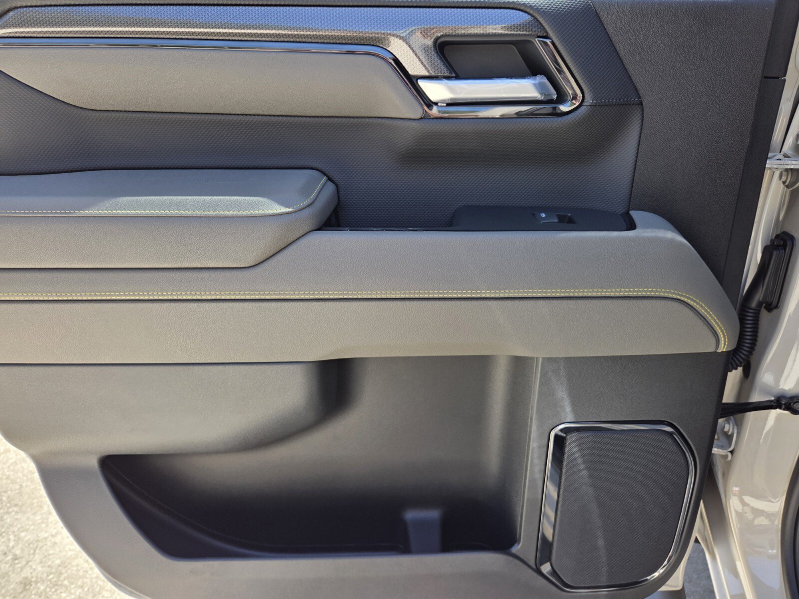2026 Chevrolet Silverado 1500 ZR2 - Photo 23