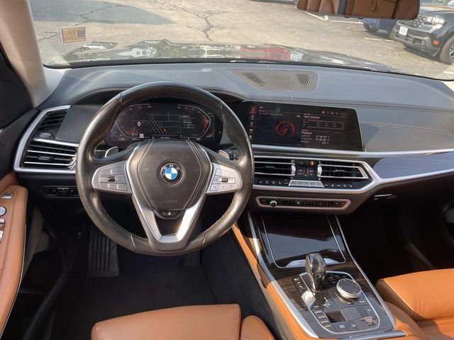 Used 2021 Jet Black BMW xDrive40i image 16