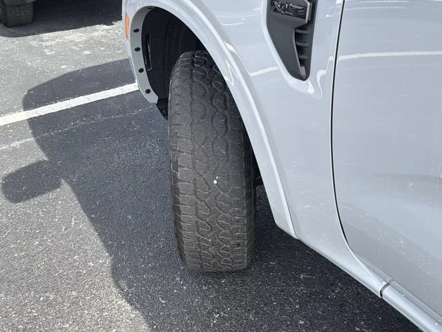Used 2026 Gray Ford XLT image 32