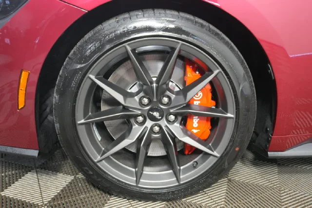 New 2026 Molten Magenta Metallic Tinted Clearcoat Ford Dark Horse® Premium image 8