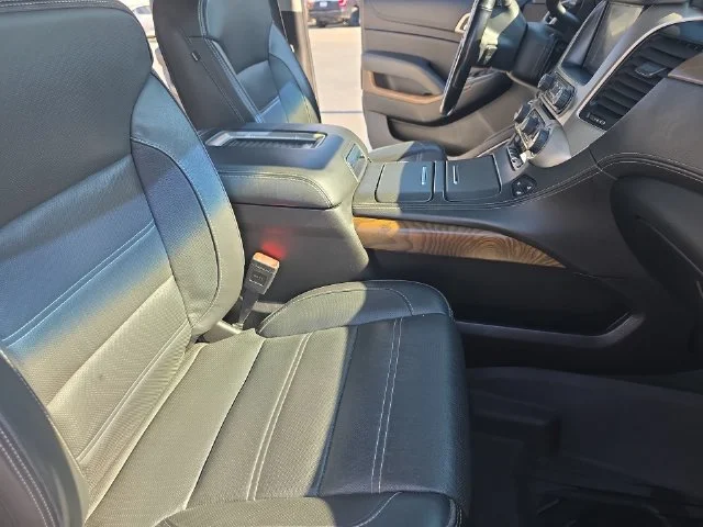 Used 2019 White GMC Denali image 11