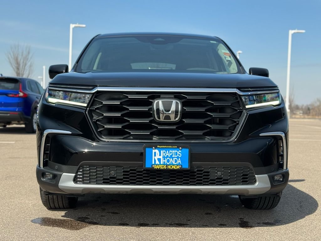 Certified 2025 Honda Pilot EX-L with VIN 5FNYG1H40SB182931 for sale in Coon Rapids, Minnesota