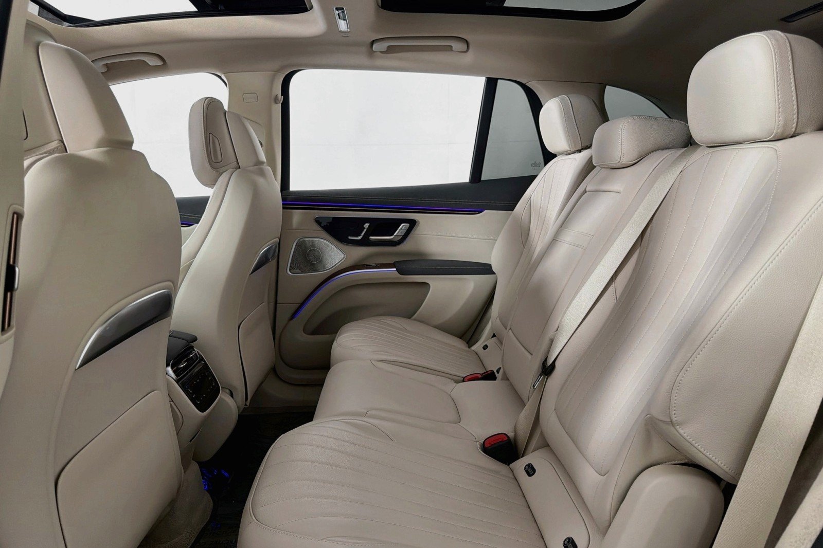 Certified Used 2024 Polar White Mercedes-Benz EQS 450+ image 8