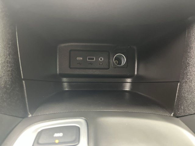 Used 2021 Mosaic Black Metallic Chevrolet LT image 22