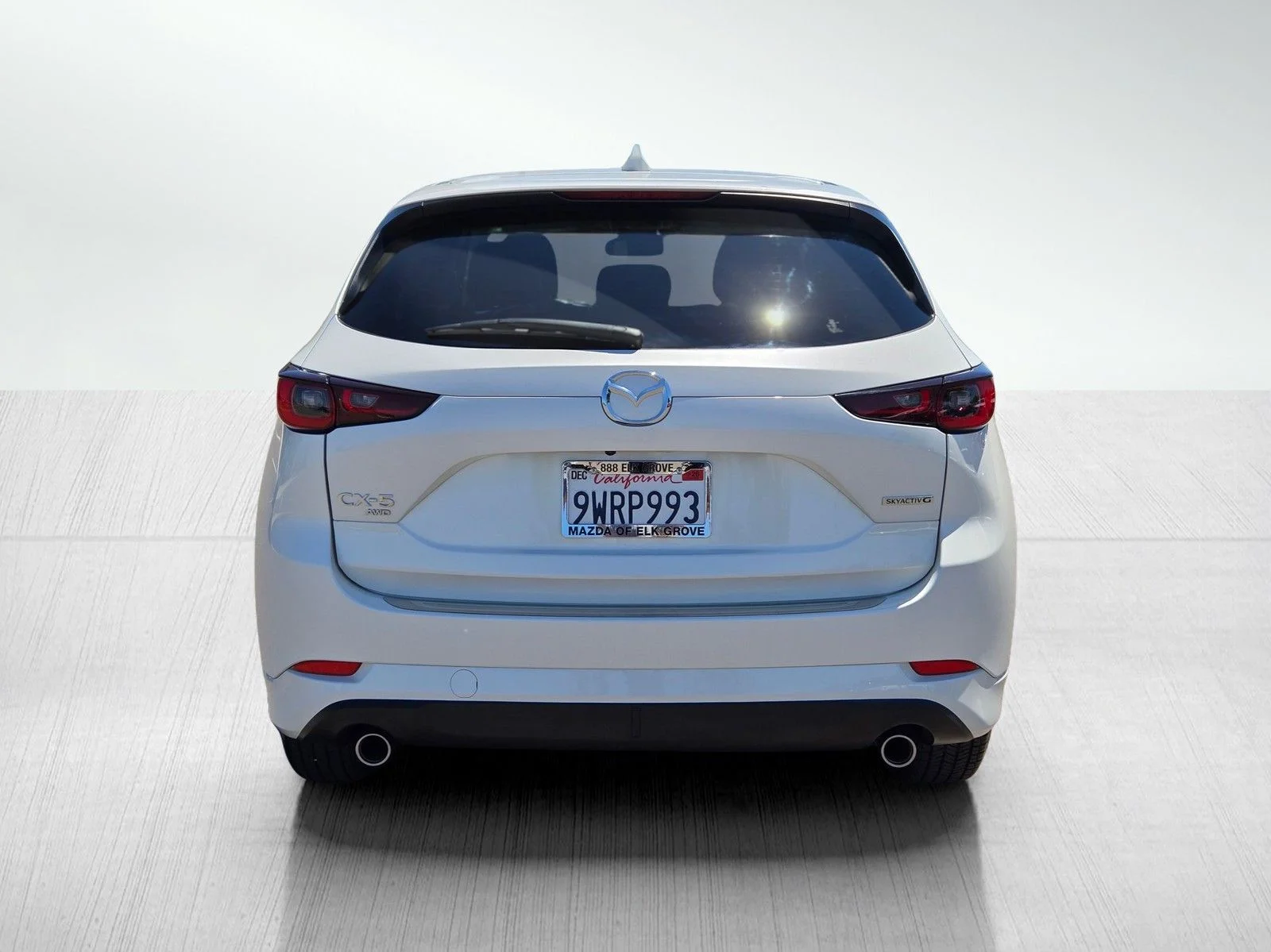 Certified Used 2025 White Metallic Mazda 2.5 S Select Package image 5