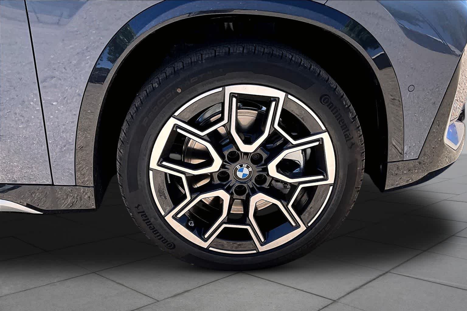 New 2026 Storm Bay Metallic BMW xDrive28i image 11