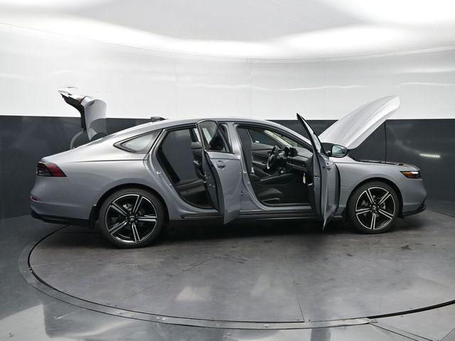 New 2026 Urban Gray Pearl Honda SE image 31