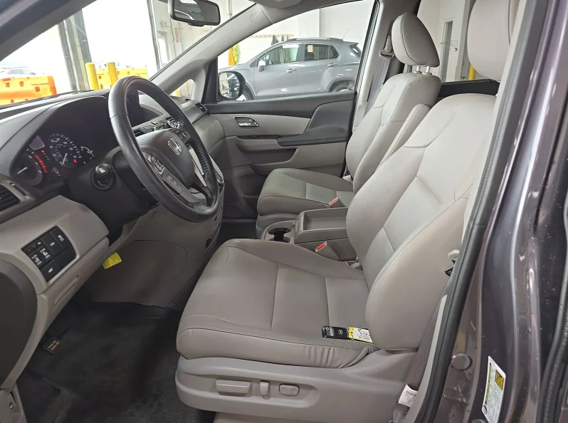 Used 2016 Gray Honda EX-L image 8