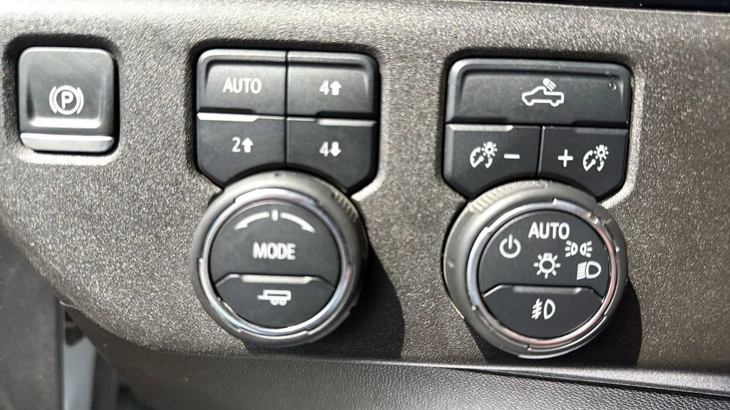 2024 Chevrolet Silverado 1500 RST - Photo 27