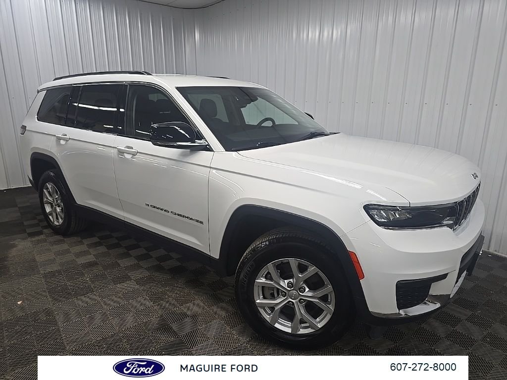 Used 2023 Bright White Clearcoat Jeep Limited image 3