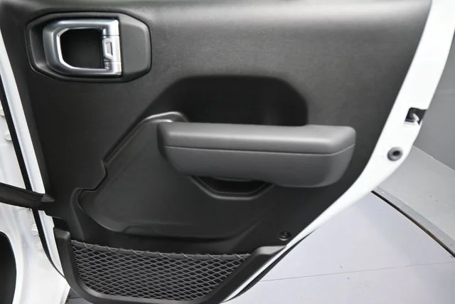 New 2026 Bright White Clearcoat Jeep Sport S image 24