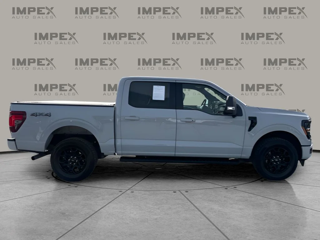 Used 2024 Gray Ford XLT image 6