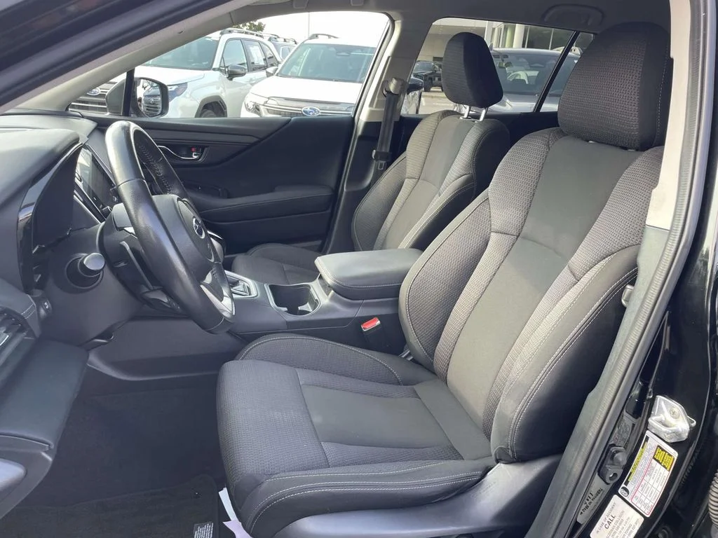 Used 2021 Crystal Black Silica Subaru Premium image 8