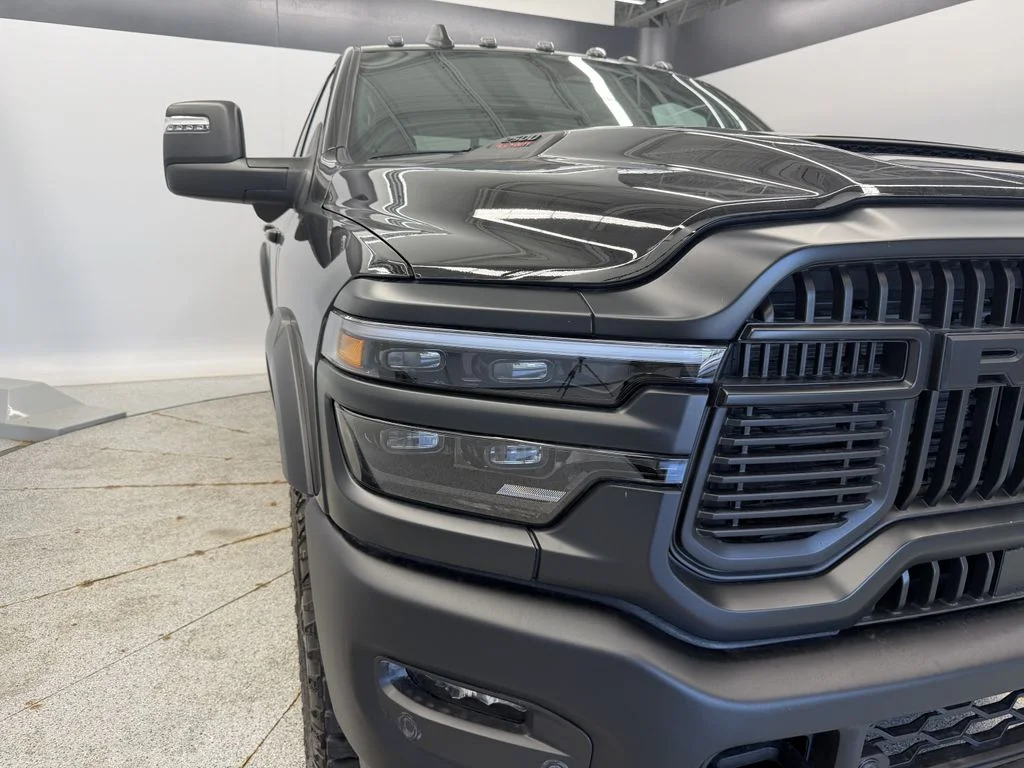 New 2026 Diamond Black Crystal Pearlcoat Ram Rebel image 4