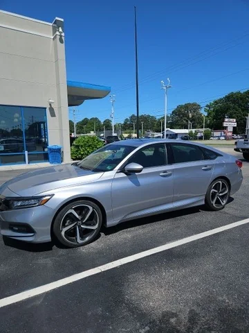 2018 Honda Accord 2018 Honda Accord Sport 2.0T 4D Sedan