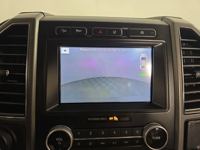 Used 2018 Ruby Red Metallic Ford XLT image 19