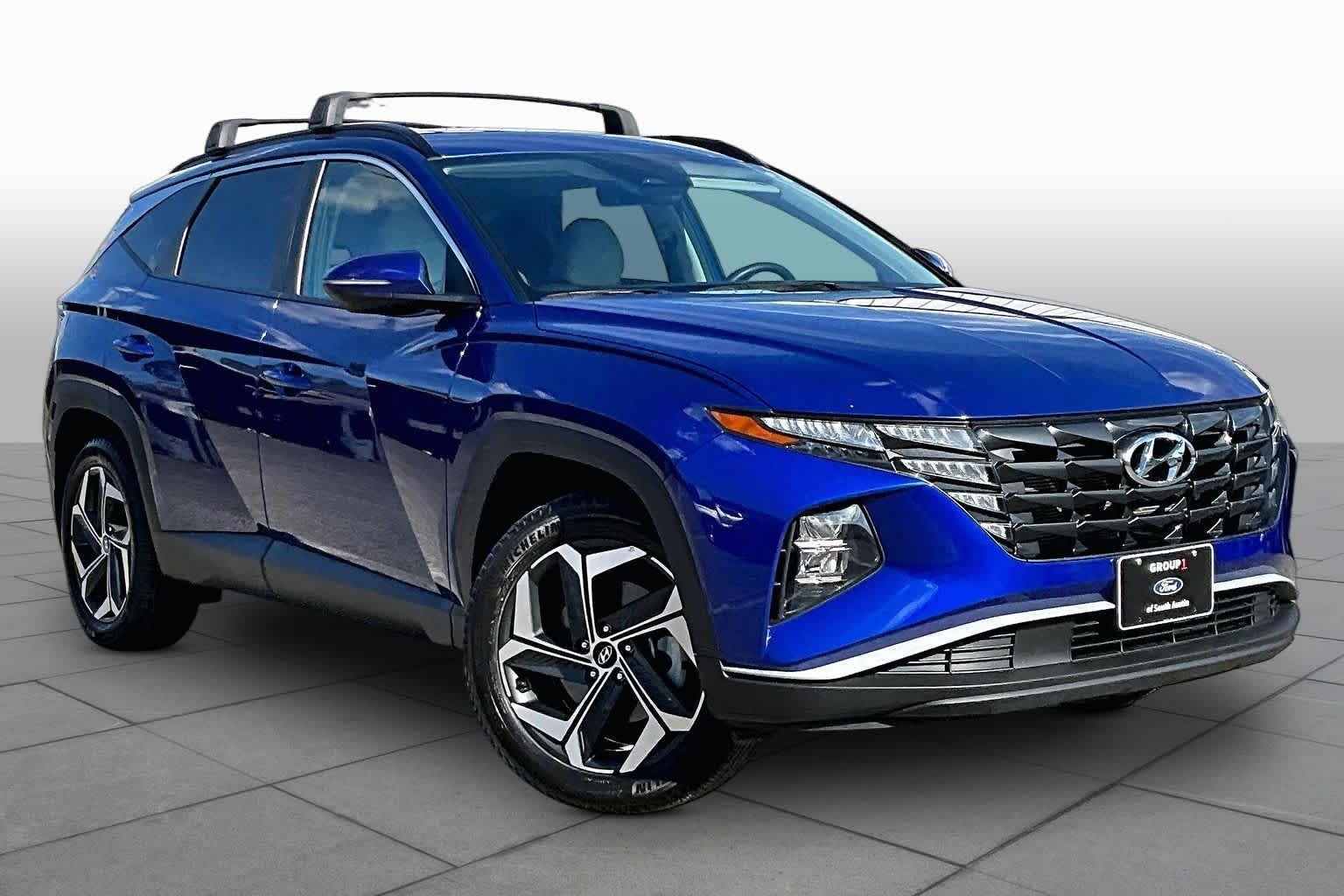 Used 2023 Intense Blue Hyundai SEL image 3