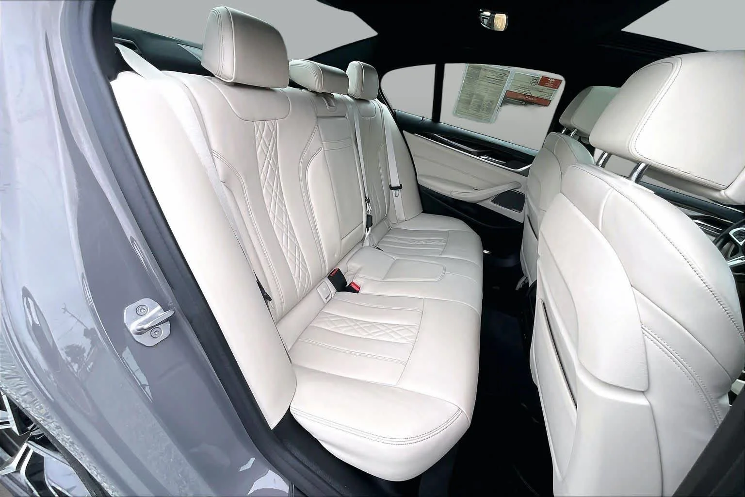Used 2021 Bernina Grey Amber Effect Metallic BMW 540i xDrive image 20
