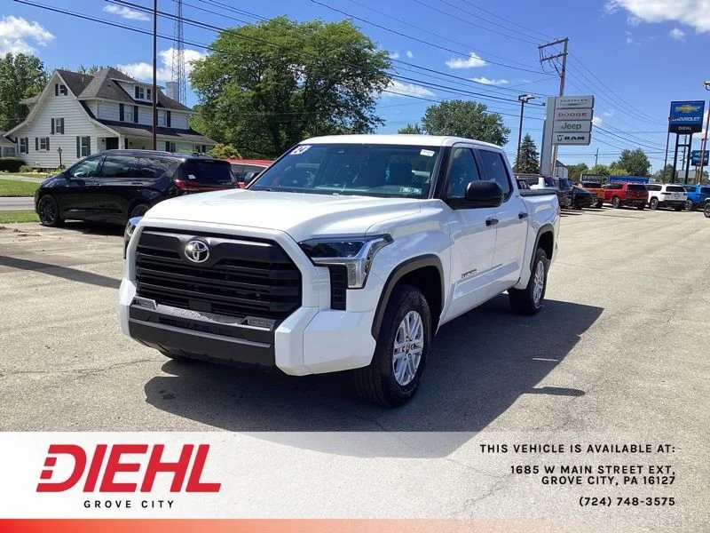 Used 2024 White Toyota SR5 image 3