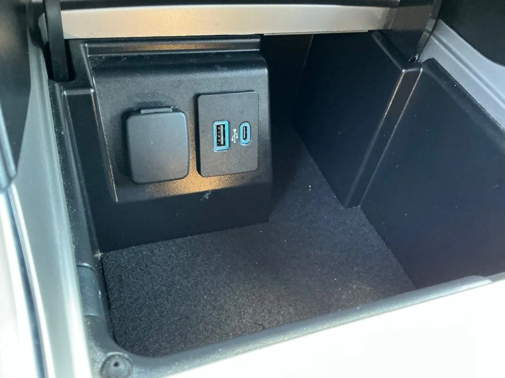 Used 2023 White Ford XLT image 30