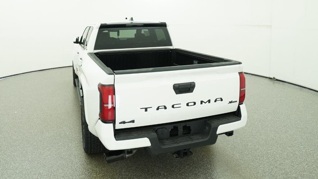 New 2026 Ice Cap Toyota SR5 image 3