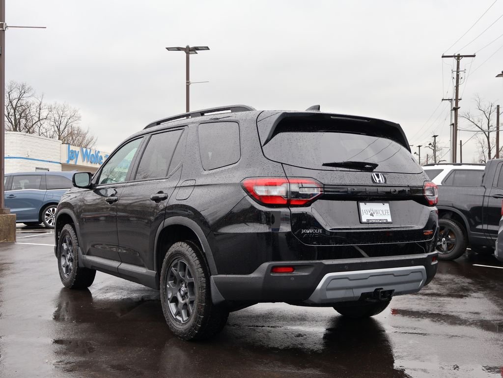 Used 2025 Black Honda TrailSport image 5