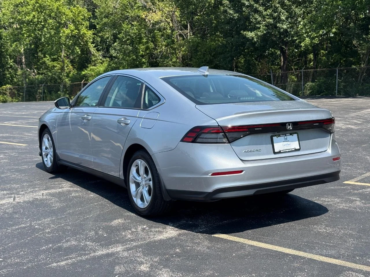 2025 Honda Accord LX - Photo 7