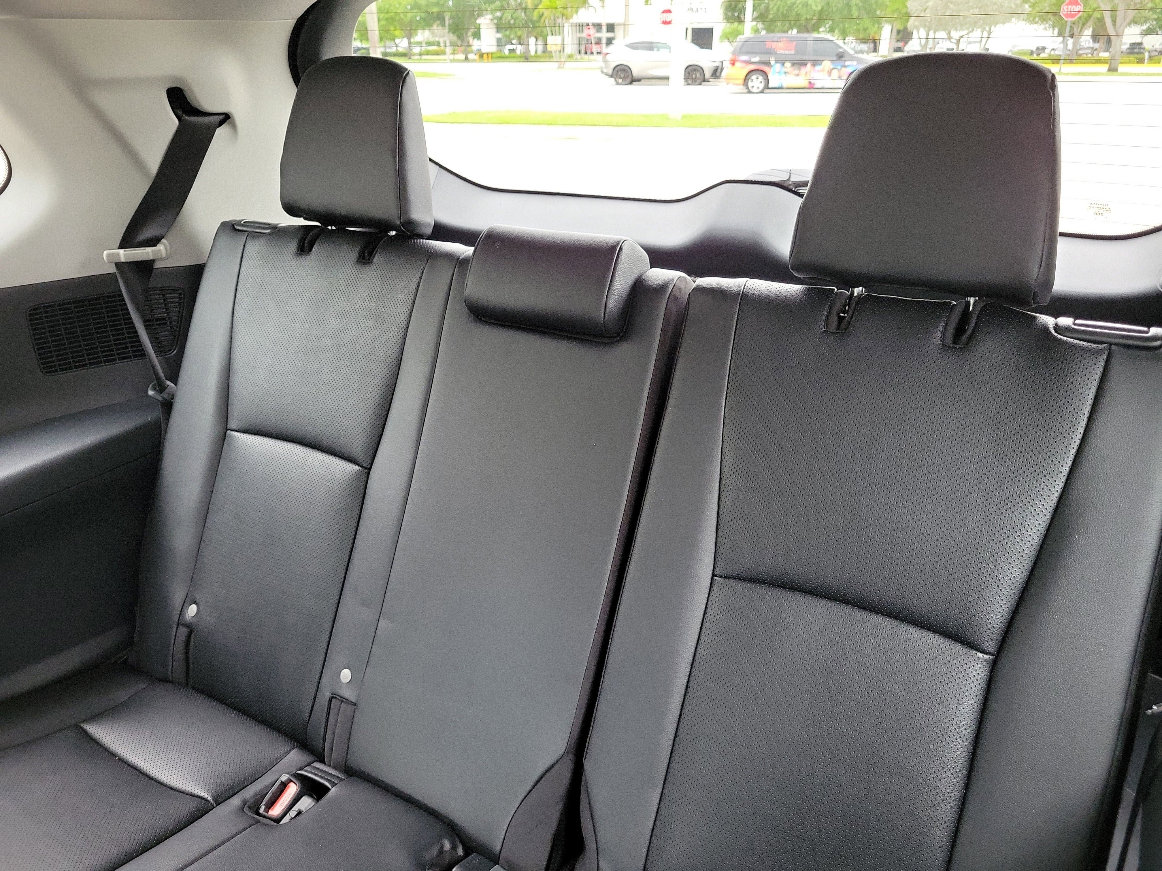 Used 2026 Cloud Toyota XLE image 13