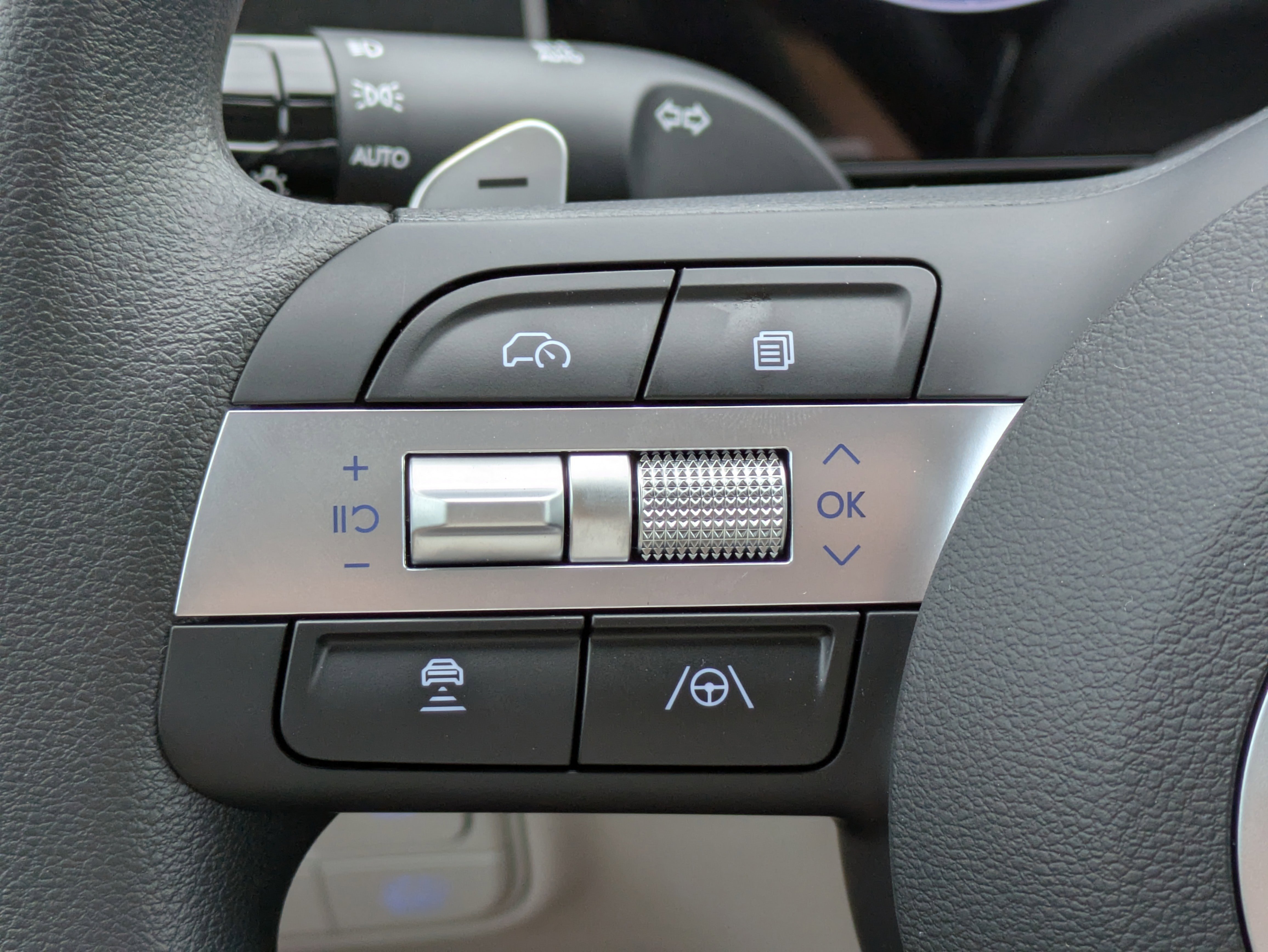 New 2026 Ash Black Hyundai SEL AWD image 49