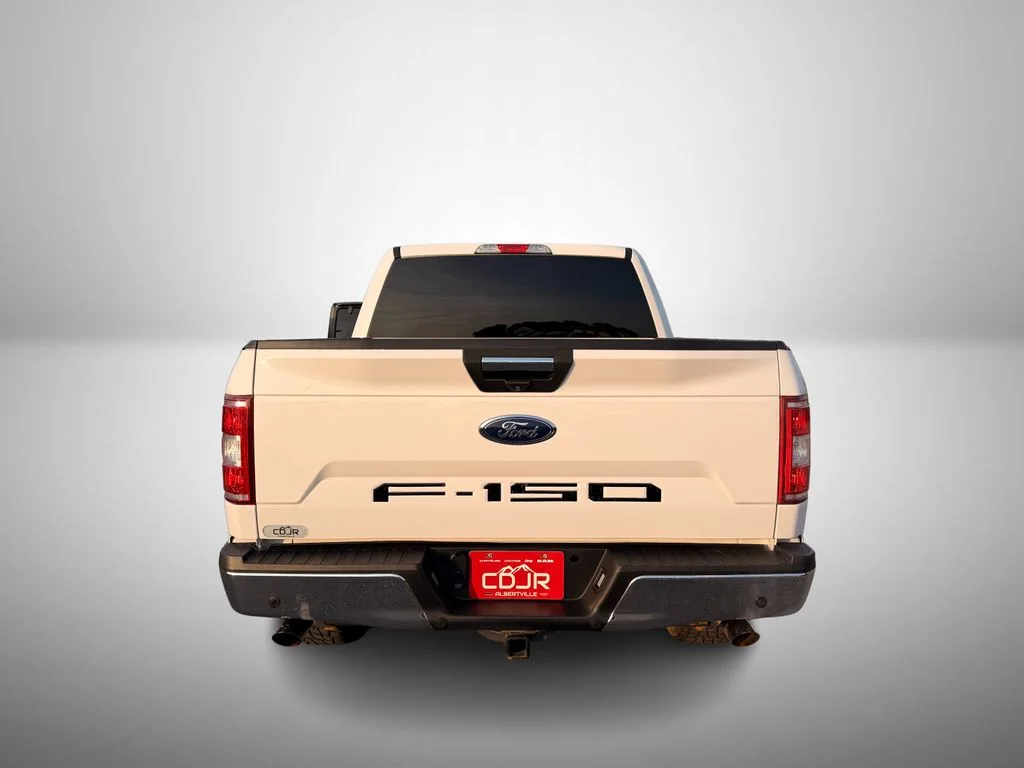 Used 2018 White Ford XLT image 9