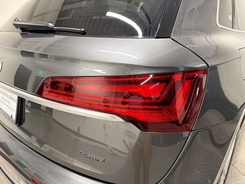 Used 2025 Gray Audi 55 Premium Plus image 33
